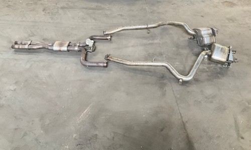 17-20 MASERATI Levante Rear Exhaust Muffler OEM - Picture 2 of 21