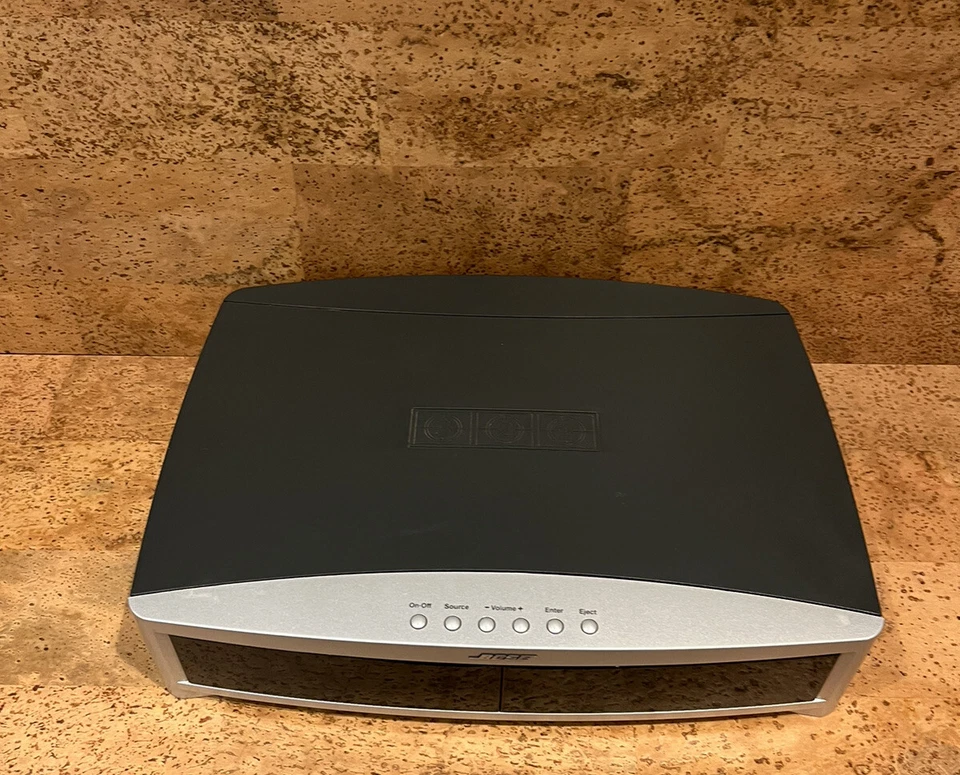Bose Model AV3-2-1 Media Center Series II Console ONLY. - Image 2 of 4