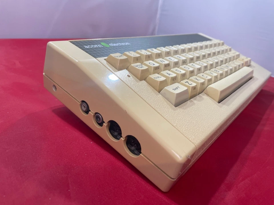 Juego completo en caja Acorn Electron, fuente de alimentación, manuales, software, etc. Foto 3 de 4