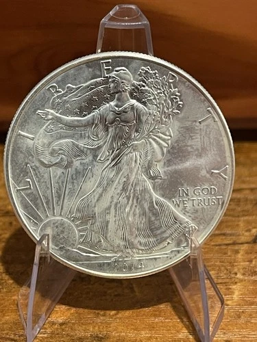 2014 - 1 oz American Silver Eagle Coin - One Troy oz .999 Bullion