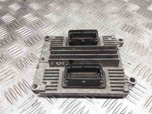 OPEL VECTRA C GTS Motorsteuergerät ECU 12202143 G01001 09391253 2.20 25461099