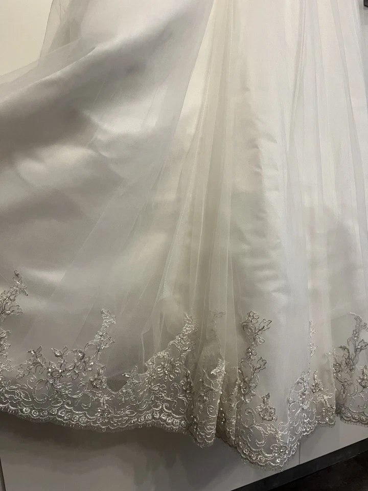 Brautkleid Très Chic, Größe 38, A Linie Knöchellang bei 164cm - Bild 4 von 4