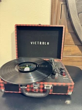 Victrola VSC-550BT Bluetooth Suitcase Turntable Red Black Plaid Portable Record