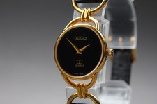 [Presque comme neuve+] Montre Femme Vintage GUCCI 6000L Cadran Noir Quartz...