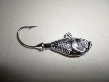 10 Ultra Minnow Jigs Heads 1.5oz Steel Jig Hook T&A JIGS + 1 SPRO SWIVEL