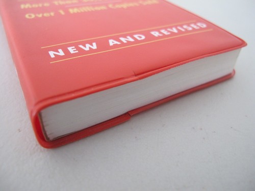 Webster's New World Pocket Dictionary Second Edition Prentice Hall 1993 New - Picture 3 of 7