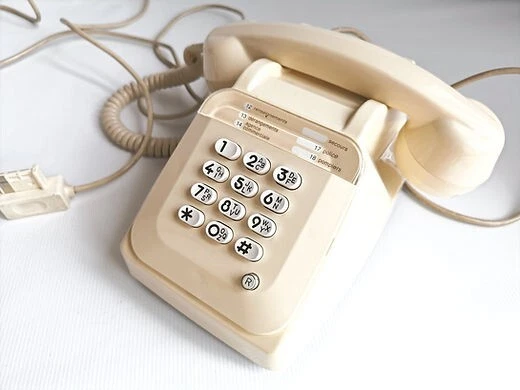 ANCIEN TÉLÉPHONE VINTAGE gris, cadran rotatif fonctionnel, SOCOTEL S63 de 1984 EUR 30,00 - FR