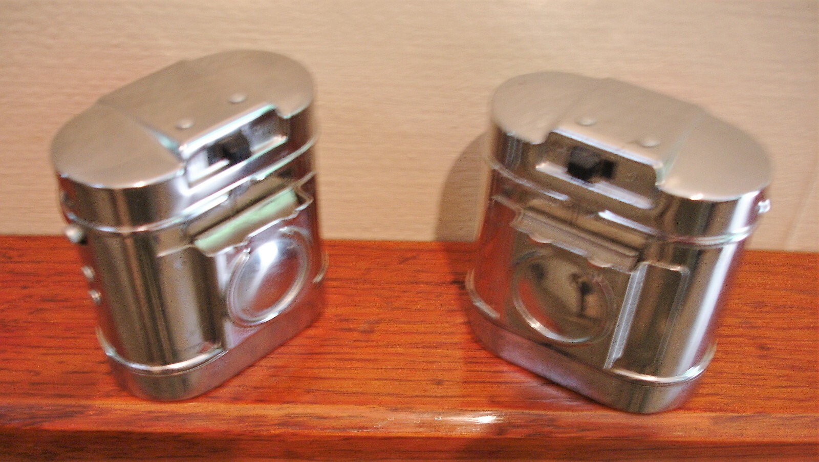 Untested Vintage Retro Pifco Bike Brake Lights i.e. £80 for both PRICE