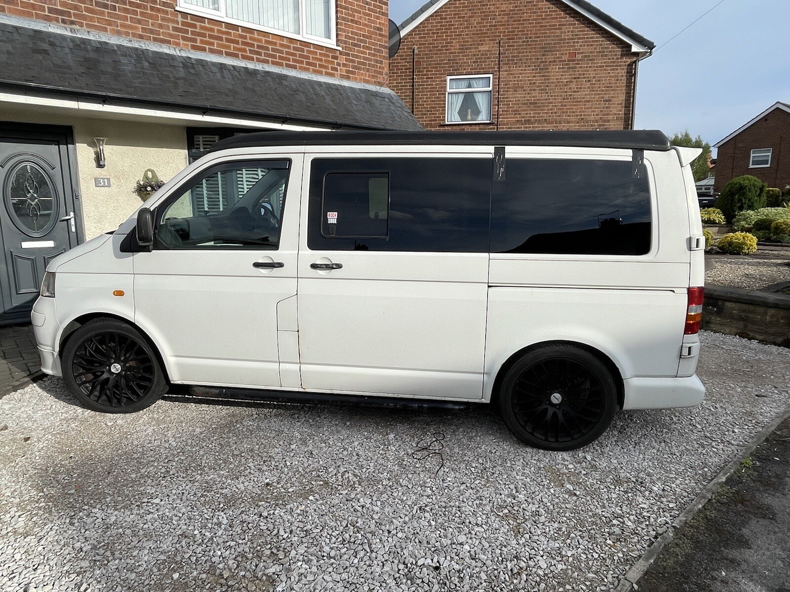 Campervan Windows Supplied And Fitted.