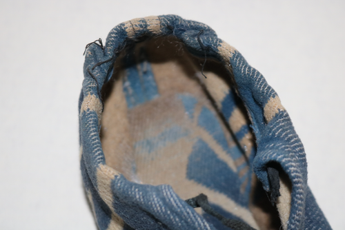 Vintage Southwestern Indian blanket moccasin shoes - Picture 8 of 10