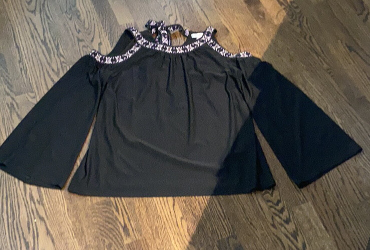  Black Cold Shoulder Bell Sleeve Blouse by 5 Twelve. Purple trim.  Size Medium