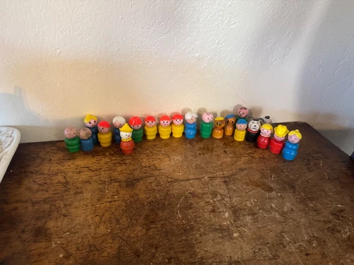 20 Vintage 1970s Fisher Price LITTLE PEOPLE Wooden Toy Figures