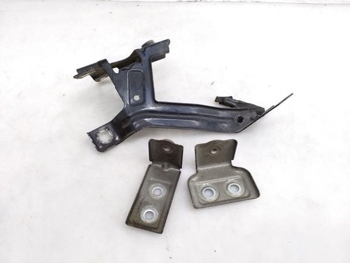 BMW 7 G11, G12 Kotflügelhalter vorne links 7347423 2.99 Diesel 195kw 32091353