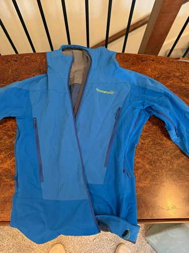 Norrøna Falketind Windstopper Hybrid Softshell Jacket Men's M Blue Full Zip video thumbnail