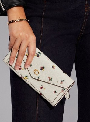 小物 COACH Win Soft Wallet Color Block NWT ❤️ Coach Wyn Soft Wallet In Colorblock Floral Pebble Leather