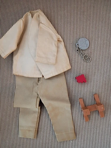 GI Joe Adventure Team AT karate outfit tan version with half-brick and stand