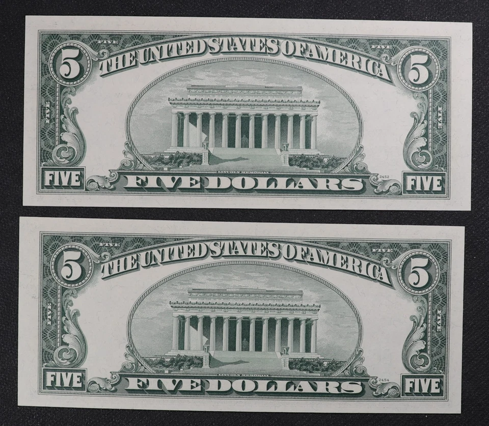 Two Choice Uncirculated Series 1950 B $5 Chicago Federal Reserve Notes - Image 2 of 3