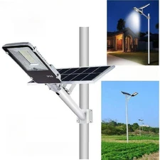 2000W 990000LM LED Solar Street Light Commercial Dusk To Dawn Outdoor Road Lamp