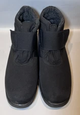 Toe Warmers "Active" Women's Winter Boot  Water Proof 4" Insulated  11M New