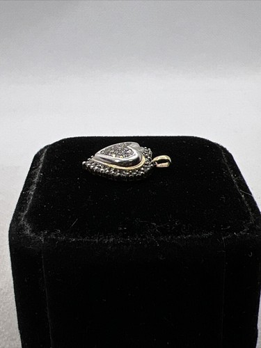 Gorgeous 10K Two Tone Gold 0.50CTW Diamonds Heart Shape Charm Pendant 1.7gr. - Picture 8 of 12