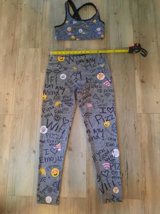 pizza workout leggings