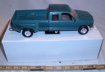 c-3500 プラモデル　トラック　シェビー　1/25 AMT デューリー AMT 1995 CHEVROLET C3500 TRUCK PROMO MODEL 1:25 BOXED | eBay