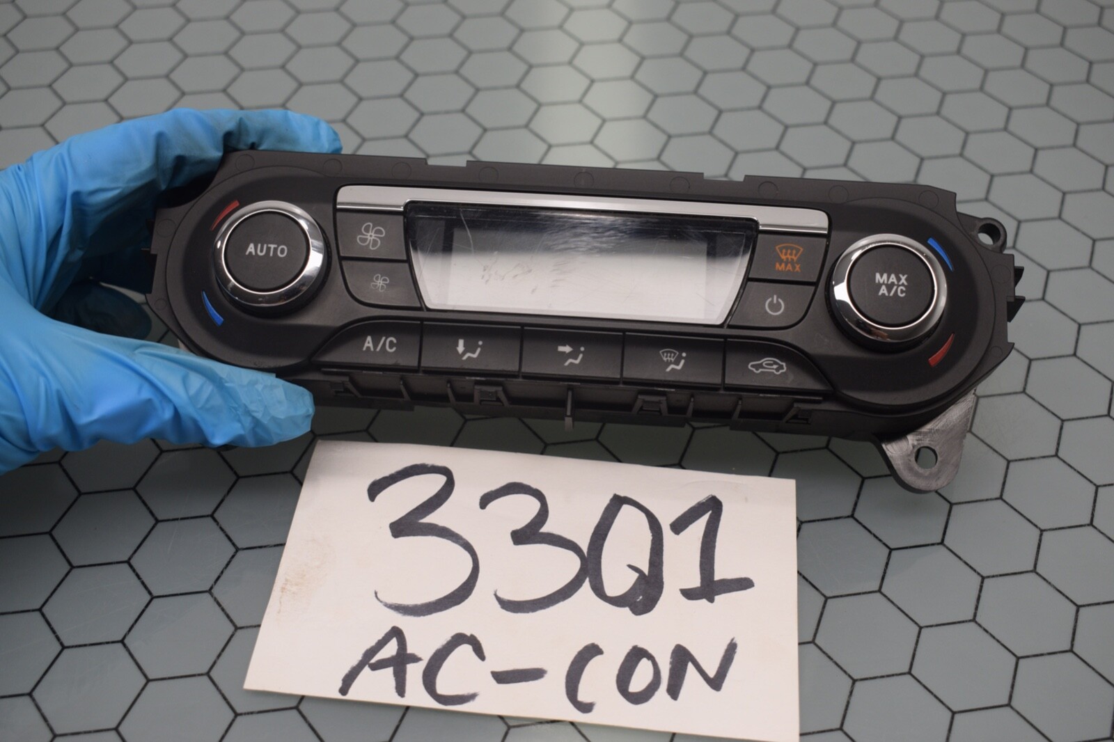 12 13 14 Ford Focus AC and Heater Control Used Stock #3301-AC
