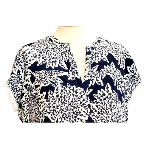Abito casual THML orlo arricciato collo a V foderato blu navy/bianco floreale manica corta S - Foto 2 di 6