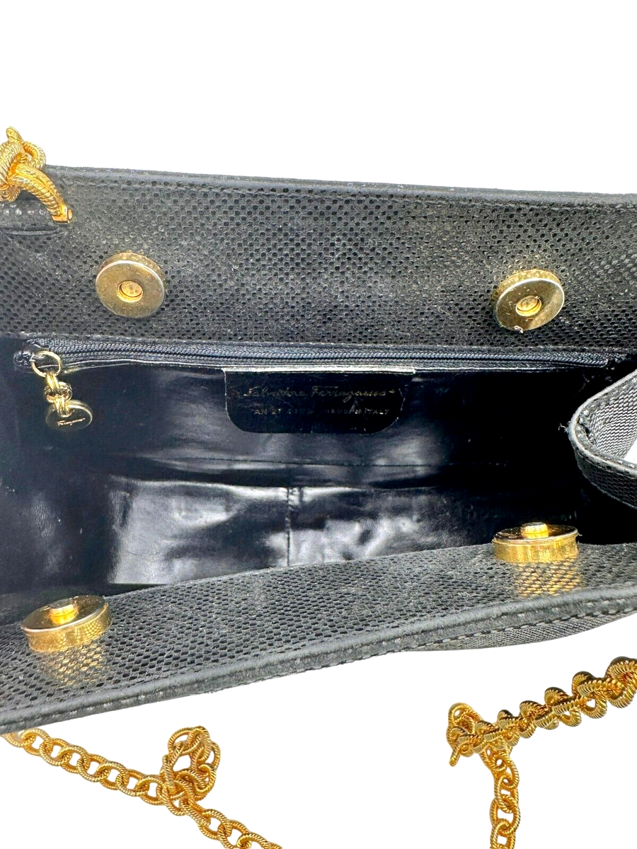 Y*s様 【お盆セール！】Salvatore Ferragamo チェーンバッグ Vintage Salvatore Ferragamo AN 21 4153 Black Leather Gold Chain