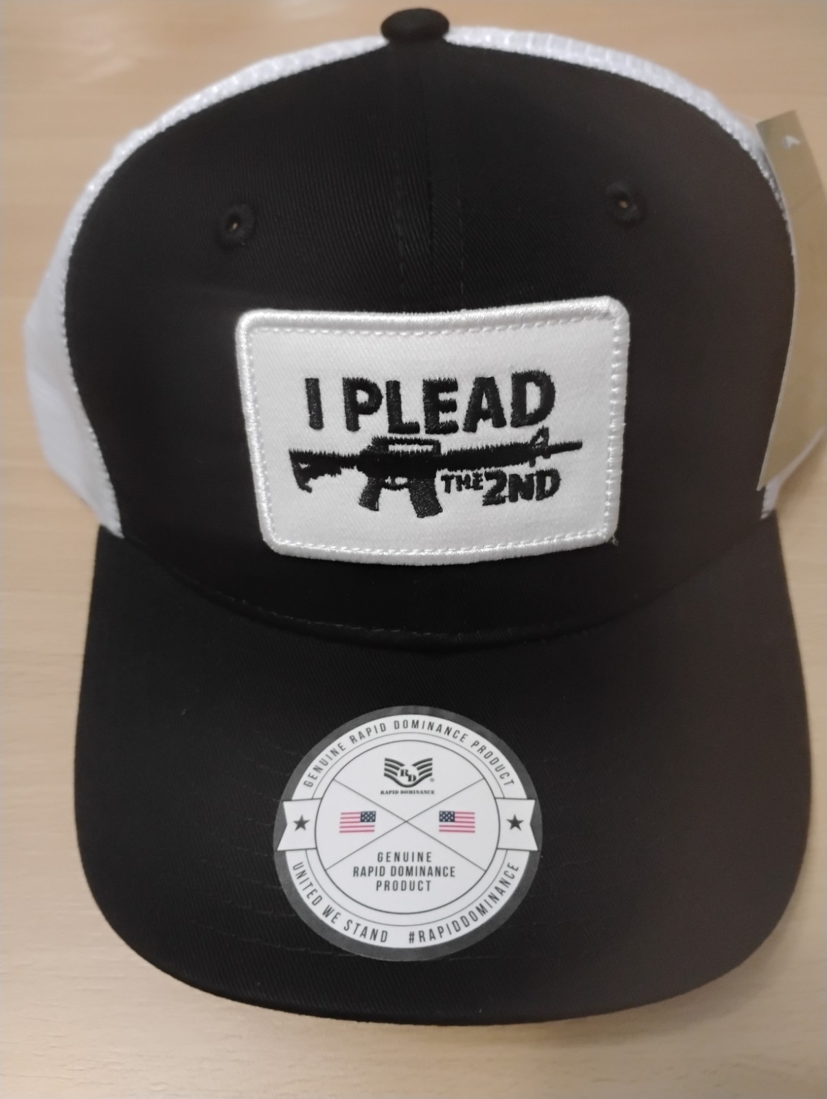 Rapid Dominance &ldquo;I Plead The 2nd&rdquo; Black/White Mesh Trucker Hat &ndash; 2nd Amendment 