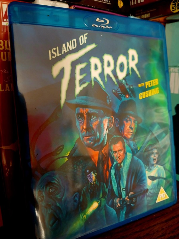 Island of Terror PETER CUSHING BLU RAY REGION B