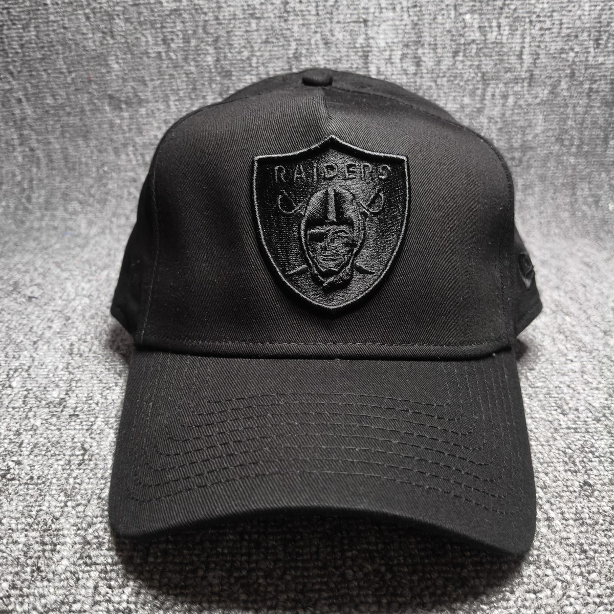New Era Raiders Black Tonal Logo Snapback Cap NFL