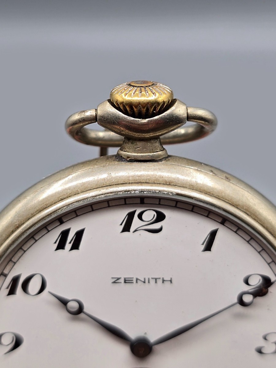 Zenith Swiss Pocket Watch 1920s 17 Jewels Manual Wind Enamel Dial
