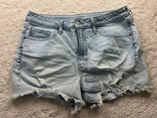 Old Navy Shorts Womens 12 Distressed Denim High Rise OG Straight Frayed Cutoff