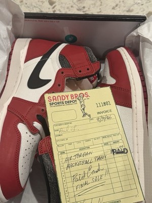 Size 10.5 - Jordan 1 Chicago Lost & Found 2022