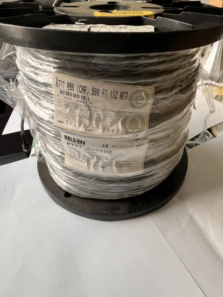 Belden 8777 060 BLINDADO 3 pares de fios 22 AWG. 500 pés 152 MTR. - Imagem 2 de 4