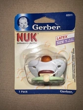 Vintage HTF Gerber Nuk Latex Pacifier Size 1 (0-6 Months) White, green, yellow