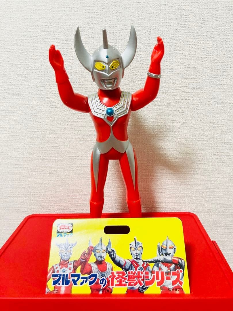 Bullmark Large Ultraman Taro Soft Vinyl Reprint Edition