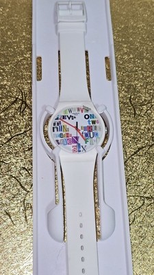 NEW LIMITED EDITION  Swatch MULTI COLLAGE White Fun 41mm Watch SUOW132