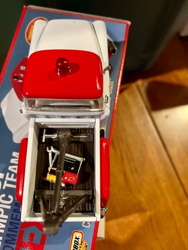 Matchbox Texaco Tow Truck 1955 Chevy 3100 pickup US Olympic COA - Picture 5 of 10