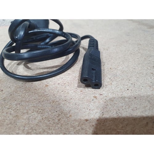Joblot of 20 UK Plugs to C7 Figure of 8 Power Adapter Cable Black Wall Mounted - Picture 3 of 4