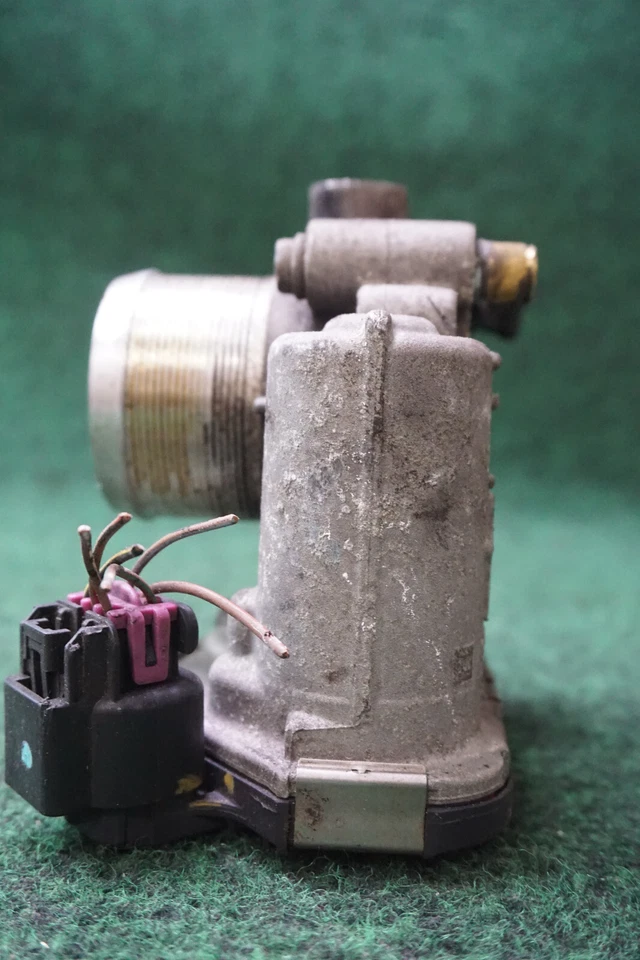 2013 Chevrolet Cruze 1.4L corpo do acelerador fabricante de equipamento original 55581662 113.603 milhas - Imagem 2 de 4