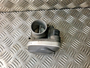 036133062N Drosselklappe VW Golf IV 1.6 AKL Motor Geprüft!!