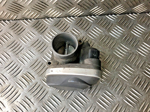 036133062N Drosselklappe VW Golf IV 1.6 AKL Motor Geprüft!!