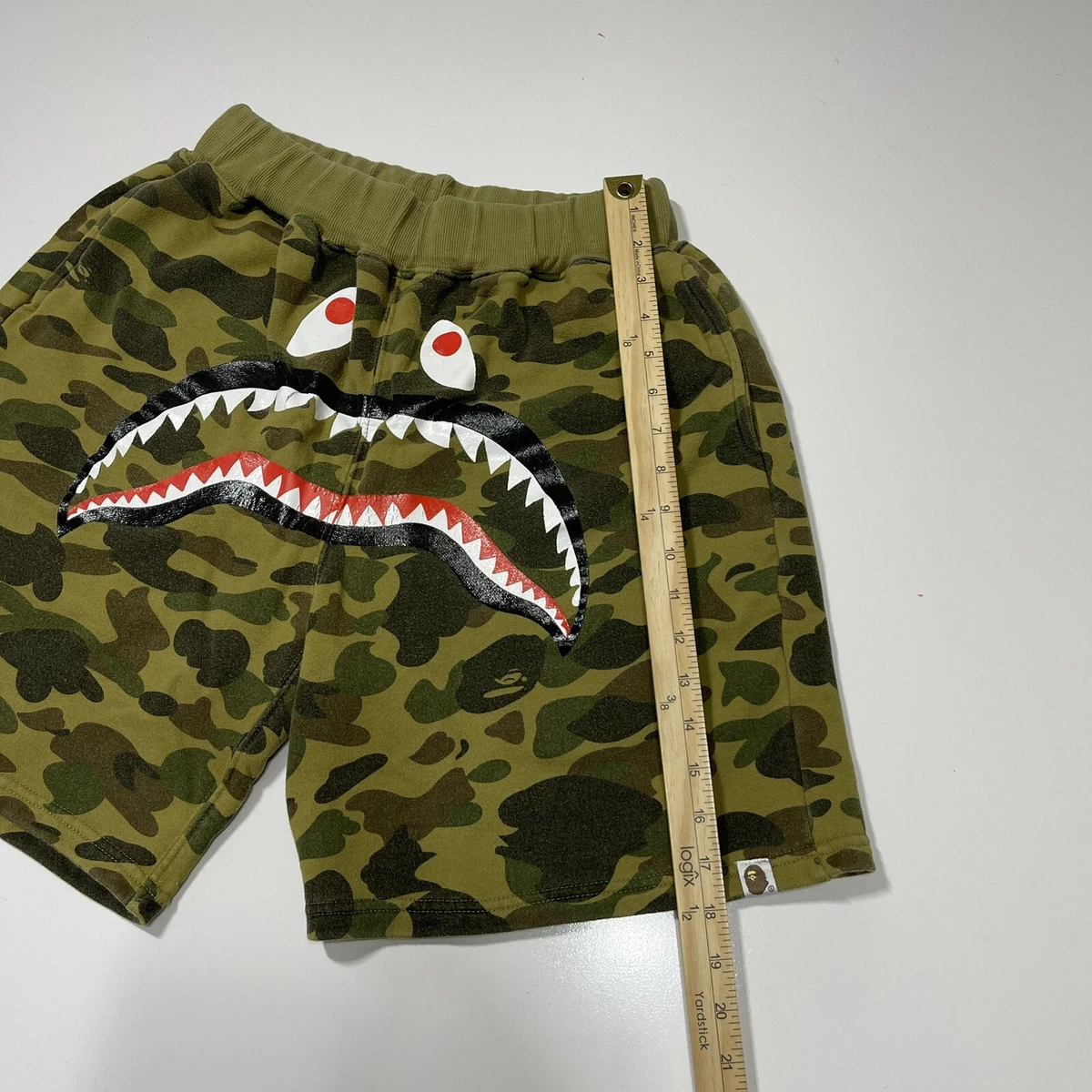 A Bathing Ape Boys XL Shark Head Green Camo Shorts Bape Kids