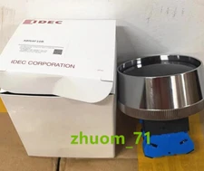 1PC New IDEC switch button ABN4F10B