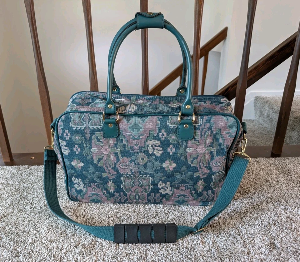 VTG American Tourister Green Tapestry Travel Bag Overnight Suitcase 18" x13" NOS - Image 3 of 4