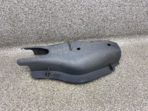 Abdeckung Querlenker rechts A2043521688 212Tkm Mercedes W204 C350 12.2023.104