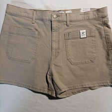 Time and Tru Women s High Rise Tan Wash Denim Pocket Shorts 4" Inseam - Size 18
