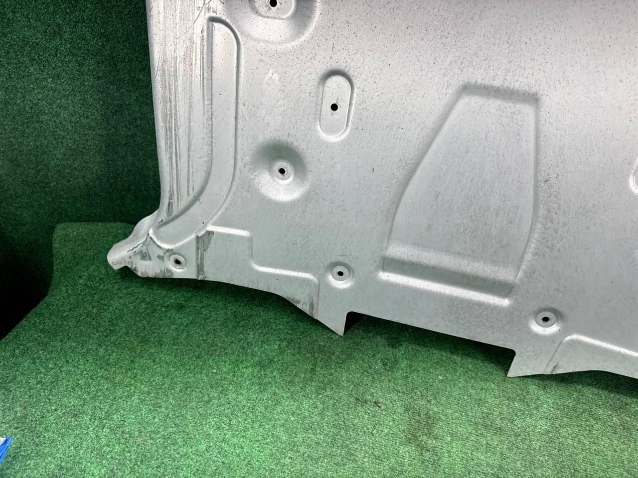 🛑 2017-2022 Audi R8 Front Underbody Skid Plate Splash Shield Panel OEM